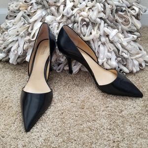 MK | Black Sharp Leather Pump